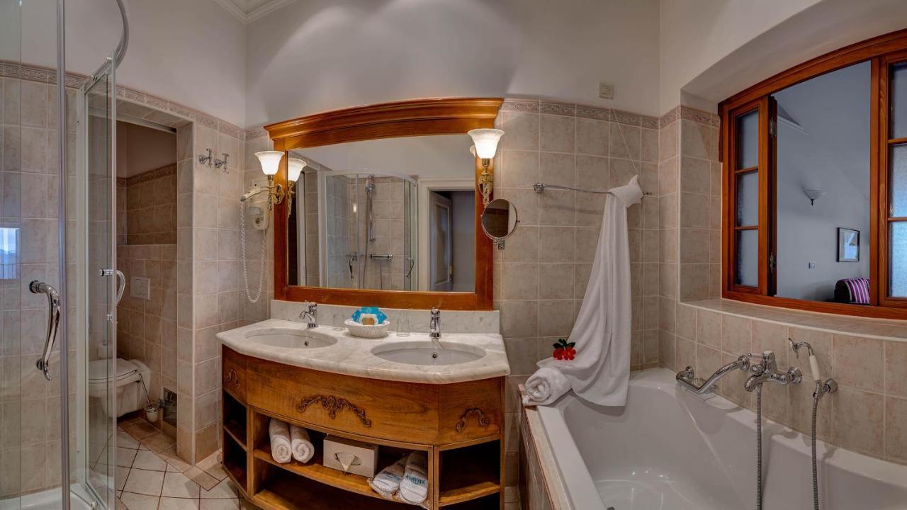 Hotel Miramar Opatija Ngoại thất bức ảnh