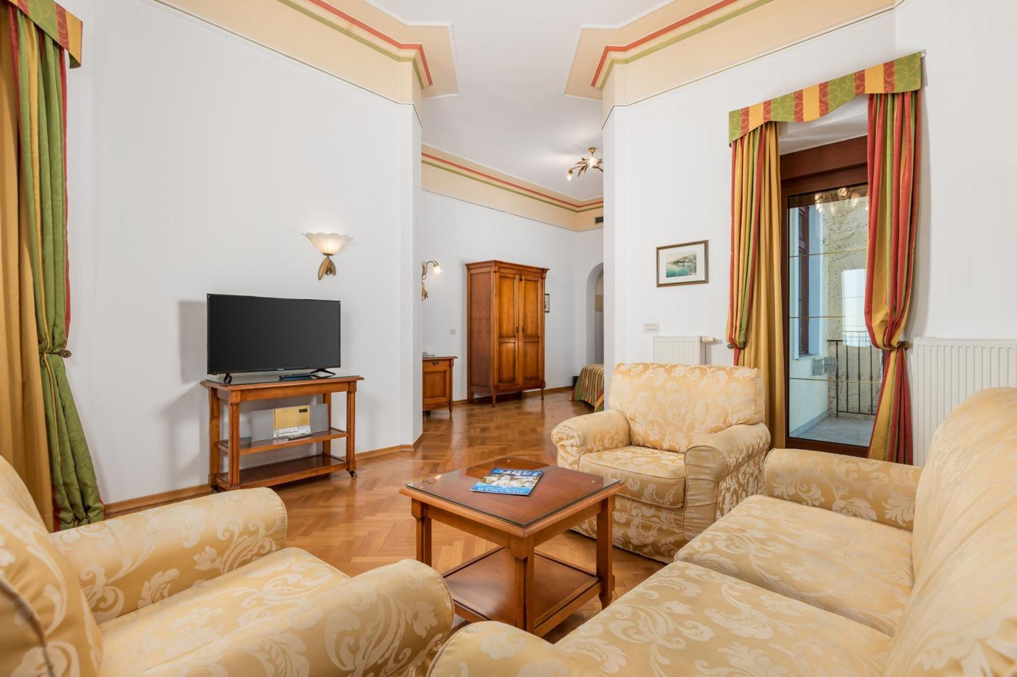 Hotel Miramar Opatija Ngoại thất bức ảnh